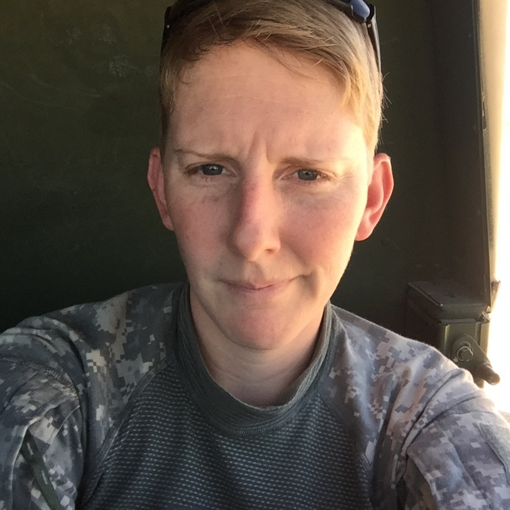 Meet your Posher, Danielle